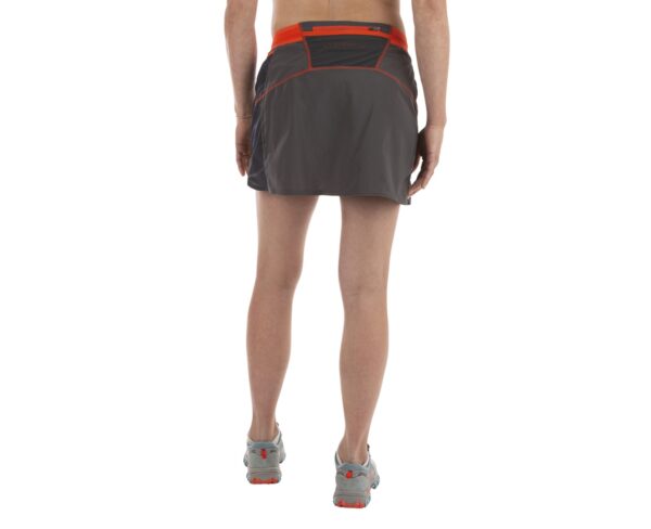 La Sportiva Auster Falda Carbon/Cherry Tomato W - Image 2